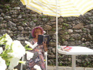 ferragosto, gesso, libri 059