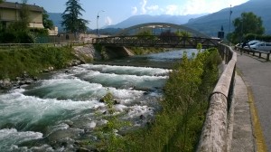 Ecco, questa Ã¨ la mia foto. il ponte delel Zigherane Ã¨ quello vecchio, pedonale, davanti a quello nuovo ...