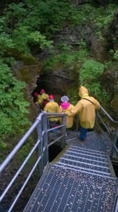 Per me si va nella gola silente ...