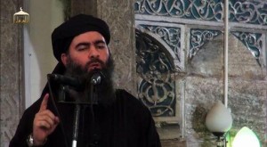 29997843_prima-uscita-pubblica-per-il-califfo-degli-islamici-al-baghdadi-0[1]