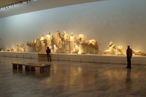 4 - Il frontone del tempio di Zeus