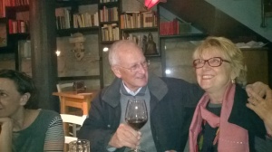 Un brindisi a Mirna! (A dire il vero io ho bevuto un infuso ... ma ve l'immaginate una foto con un brindisi all'infuso?)