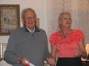 Cristina, la Presidente dell'Accademia delle muse con il suo vice