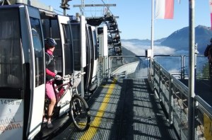 fe04f470f38352e4b035616d07823ae2[1]